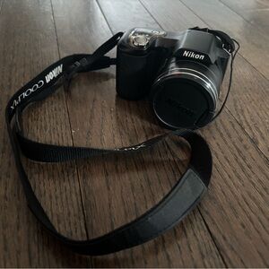 Nikon Coolpix L100 Digital Camera w/ Box & Manuals – Tested